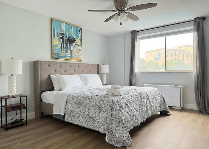 City View Newly Renovated 5 Beds With Free Parking Lm406